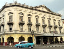 1953 Chevrolet Bel Air in front of Payret Building 800