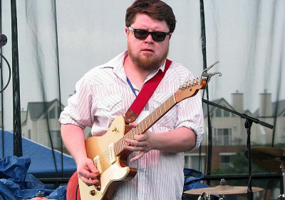 Damon Fowler