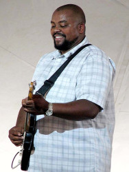 shawn holt  3 